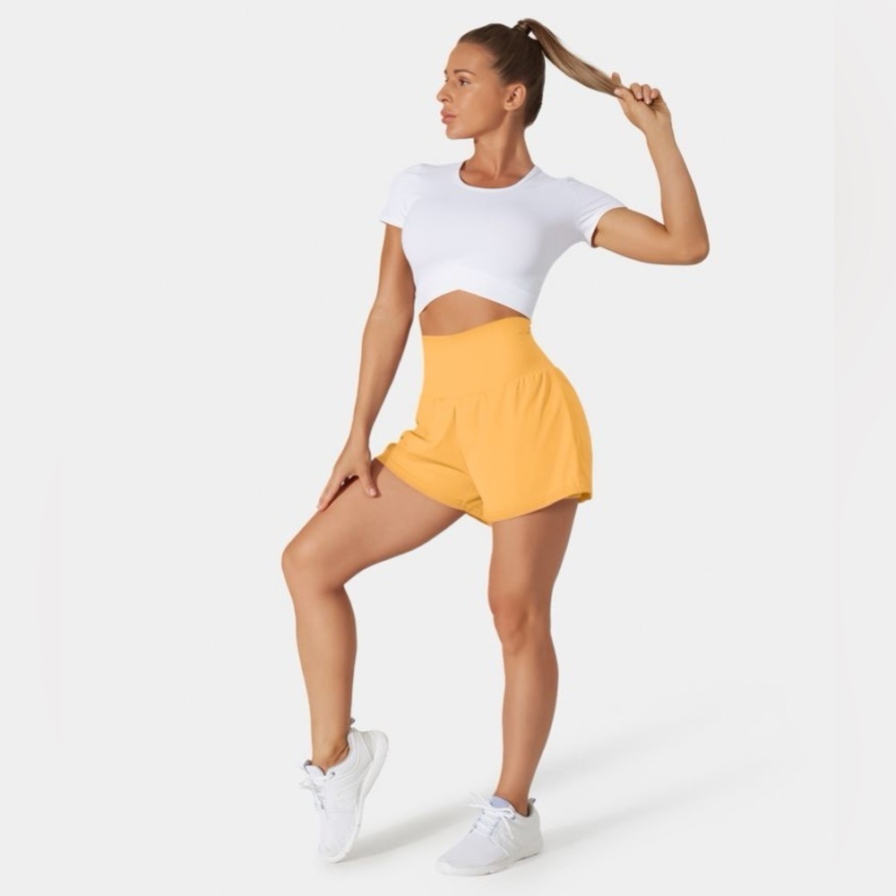 Halara Warm Apricot Super High Waisted Back Pocket 2-in-1 Yoga Shorts 2.5" | NEW